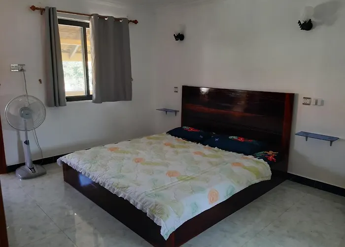 Ban Sokluy Ac 4 1-2pax Including Kitchen * Siem Reap